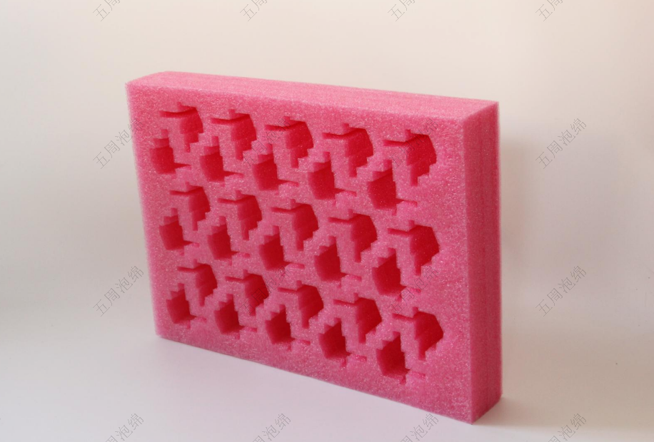 EPE珍珠棉在電子產(chǎn)品包裝中的廣泛應(yīng)用與優(yōu)勢(shì)——產(chǎn)品特性介紹