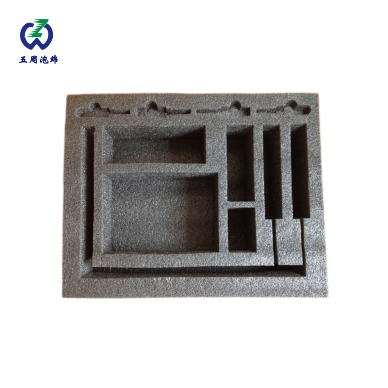 多槽異形黑色珍珠棉內(nèi)襯，復(fù)雜工業(yè)套件的精準(zhǔn)防護